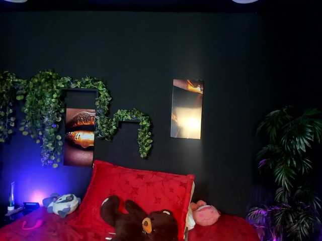 Gomory-kitty's BongaCams show and profile