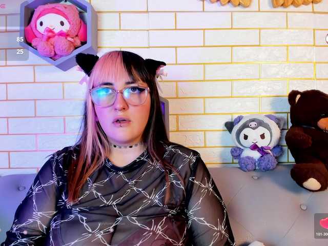 Gomory-kitty live cam on BongaCams