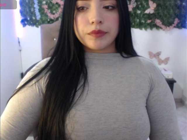 adaracute69 live cam on BongaCams