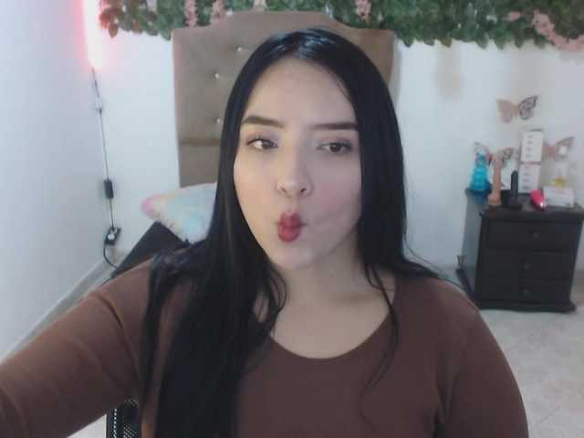 adaracute69 live cam on BongaCams