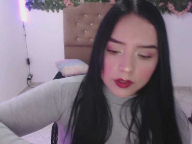 adaracute69 live cam on BongaCams