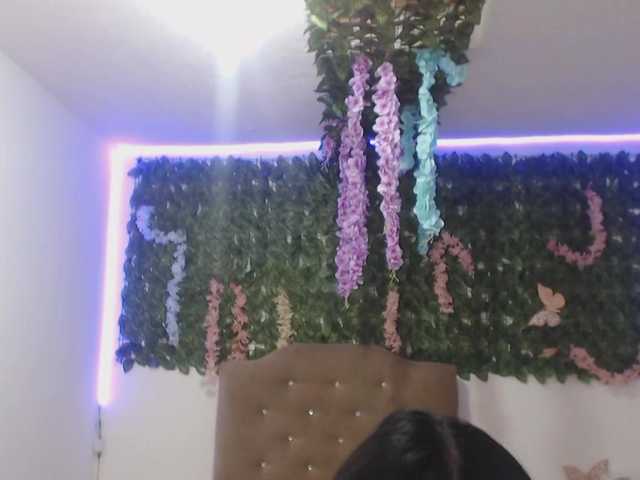 adaracute69 live cam on BongaCams