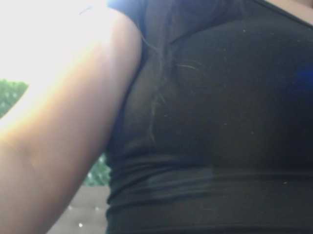 adaracute69 live cam on BongaCams