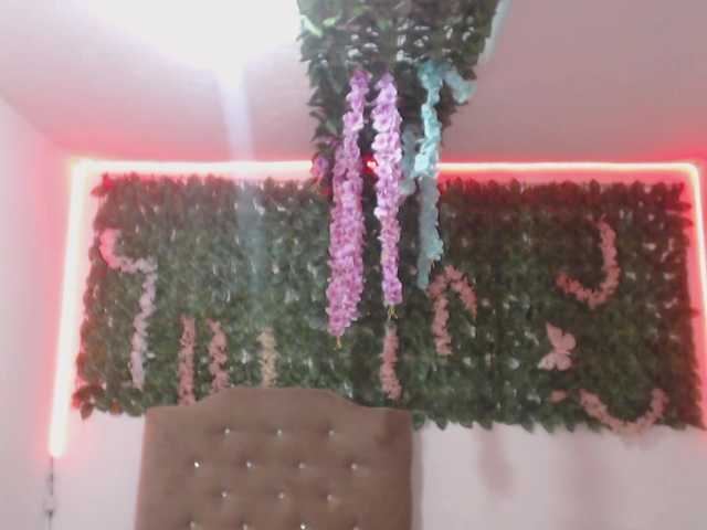 adaracute69 live cam on BongaCams