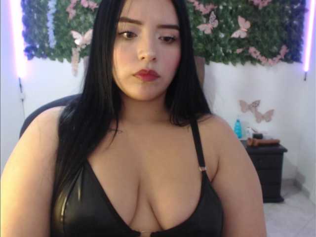 adaracute69 live cam on BongaCams