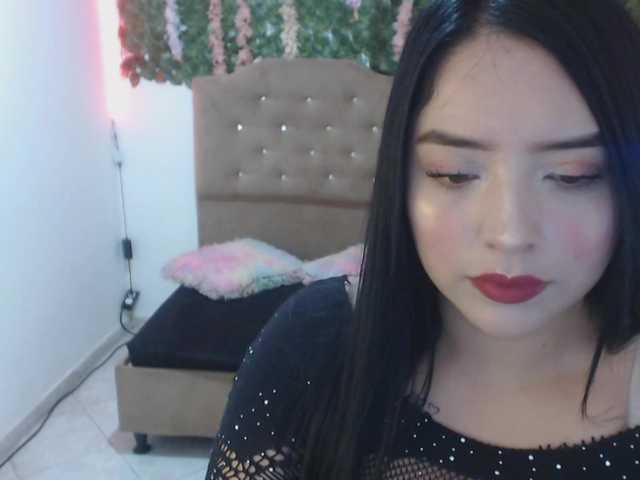 adaracute69 live cam on BongaCams