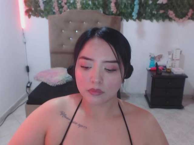 adaracute69 live cam on BongaCams