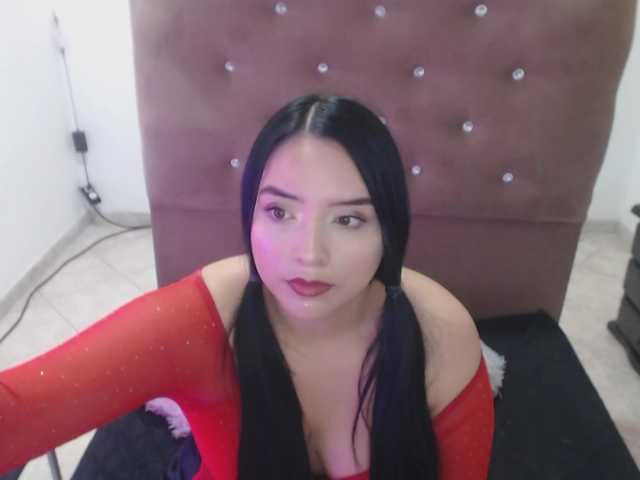 adaracute69 live cam on BongaCams