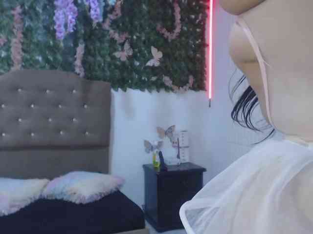 adaracute69 Live Webcam on BongaCams