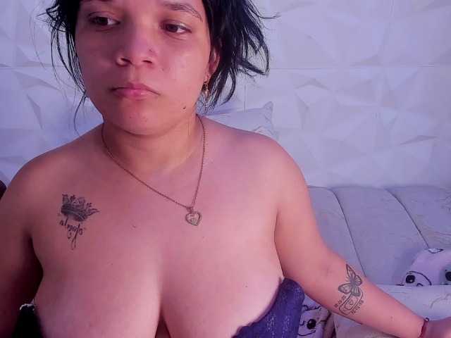 MelanyCarte live cam on BongaCams