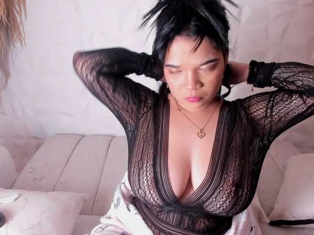 MelanyCarte live cam on BongaCams