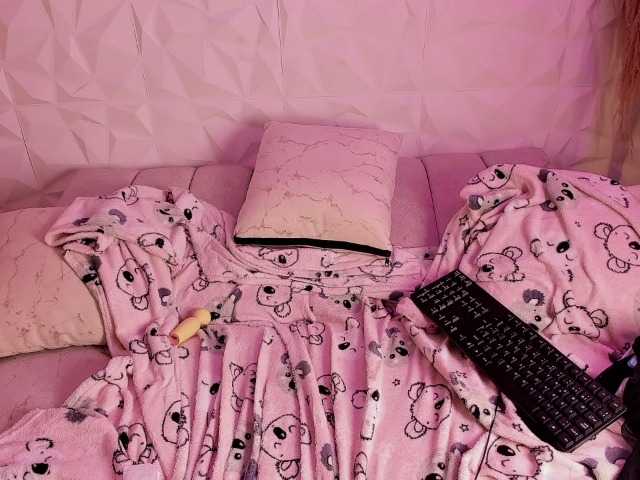 MelanyCarte live cam on BongaCams