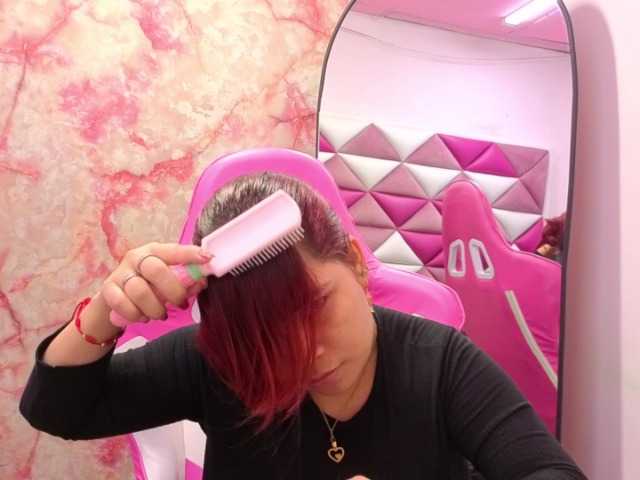 MelanyCarte live cam on BongaCams