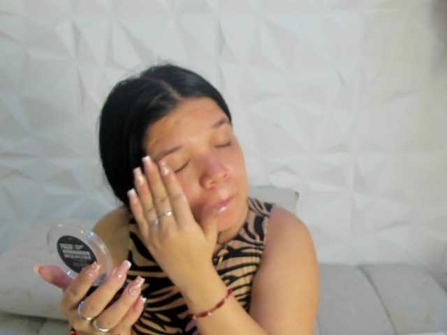 MelanyCarte live cam on BongaCams