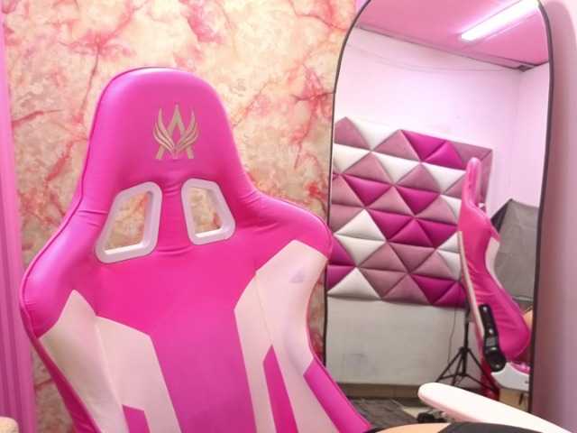 MelanyCarte live cam on BongaCams
