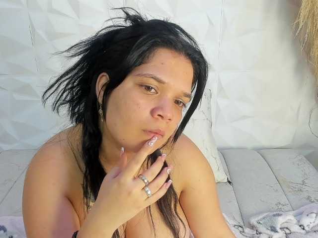 MelanyCarte live cam on BongaCams
