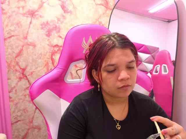 MelanyCarte webcam
