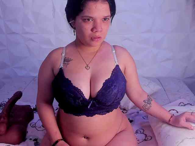 MelanyCarte webcam