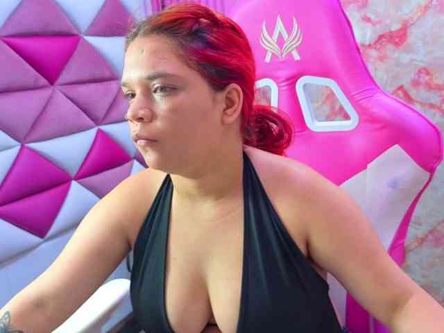 MelanyCarte webcam