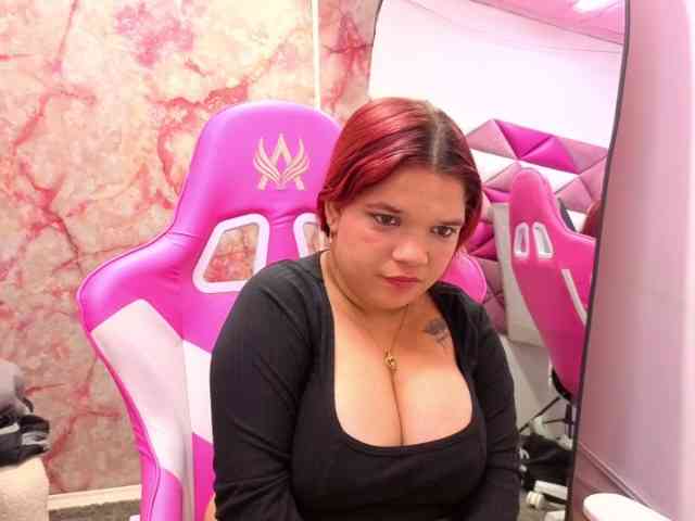 MelanyCarte webcam