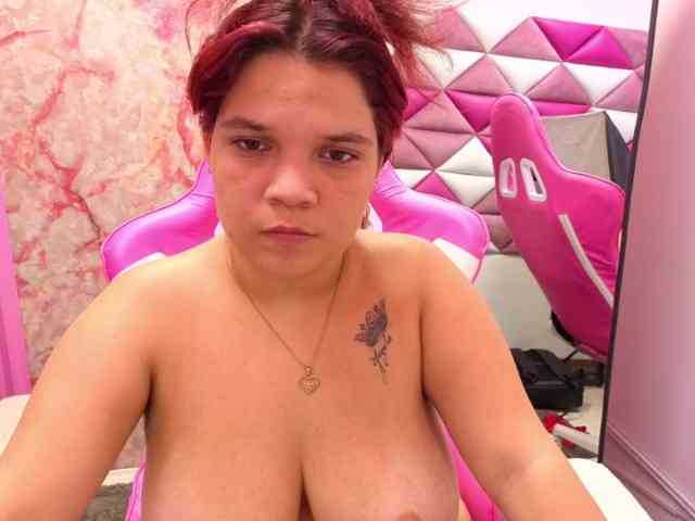 MelanyCarte webcam