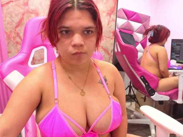 MelanyCarte webcam