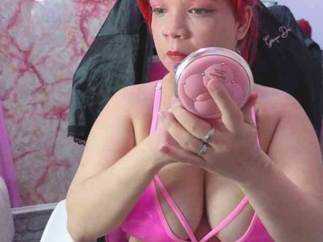 MelanyCarte webcam