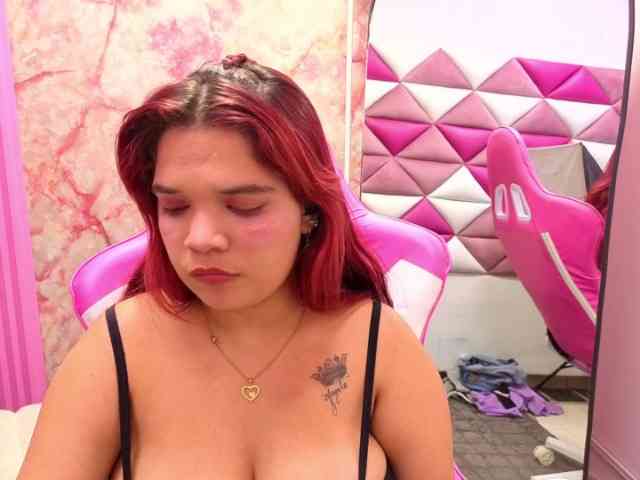 MelanyCarte webcam