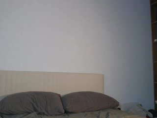 HoneyMira Porn Show