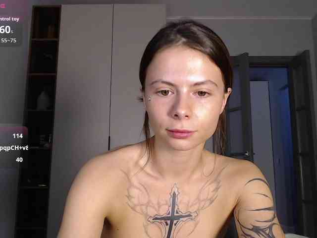 HoneyMira webcam
