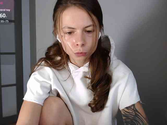 HoneyMira webcam