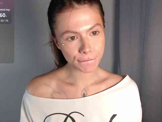 HoneyMira webcam