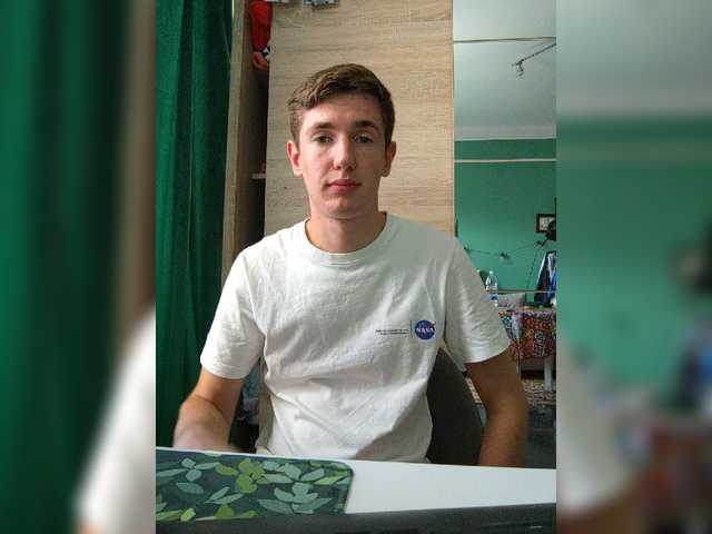 Lonelyboy0