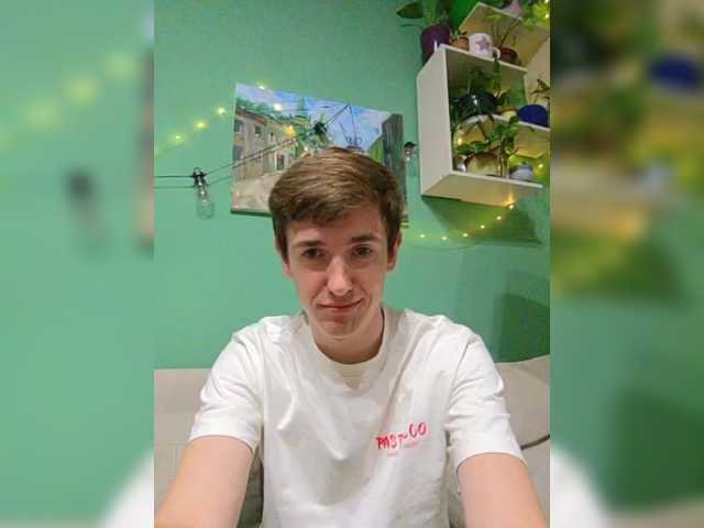 Lonelyboy0