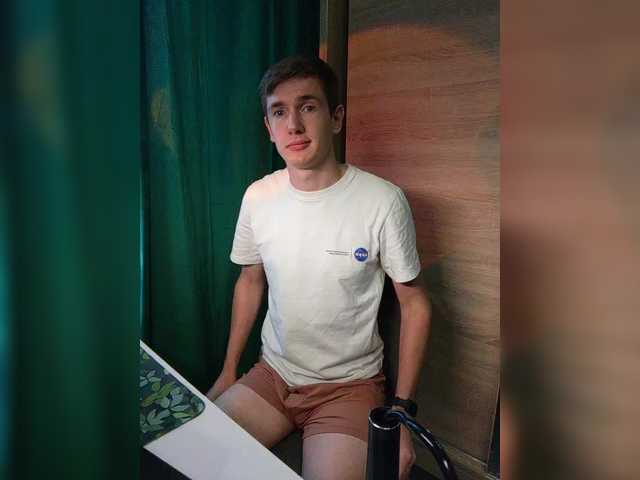 Lonelyboy0