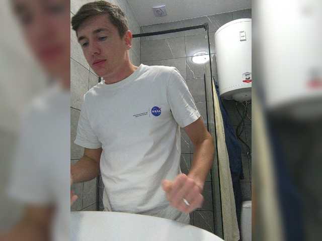 Lonelyboy0