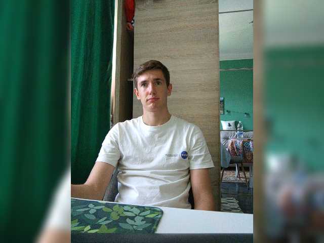 Lonelyboy0
