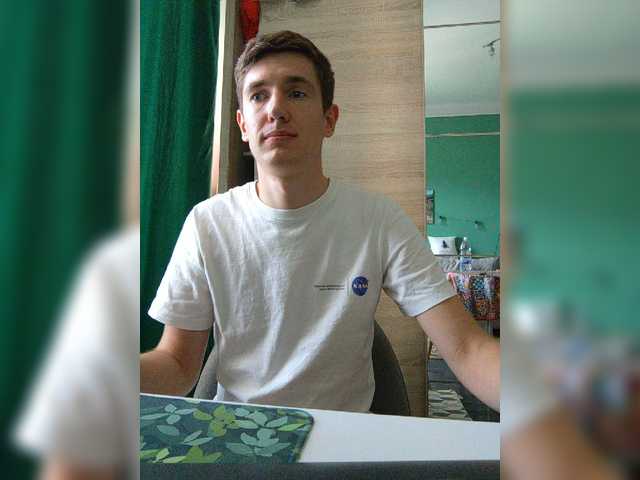 Lonelyboy0 — live male cam