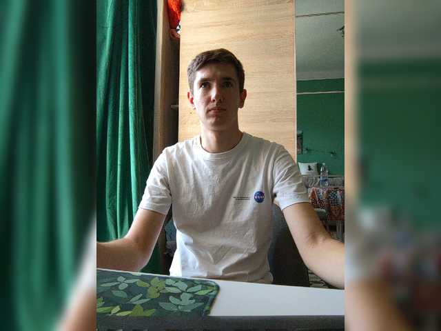 Lonelyboy0