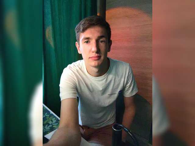 Lonelyboy0