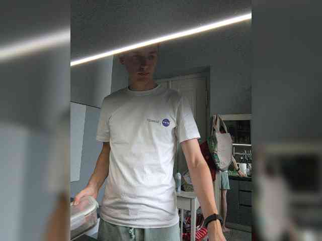 Lonelyboy0 Sex Cam Show