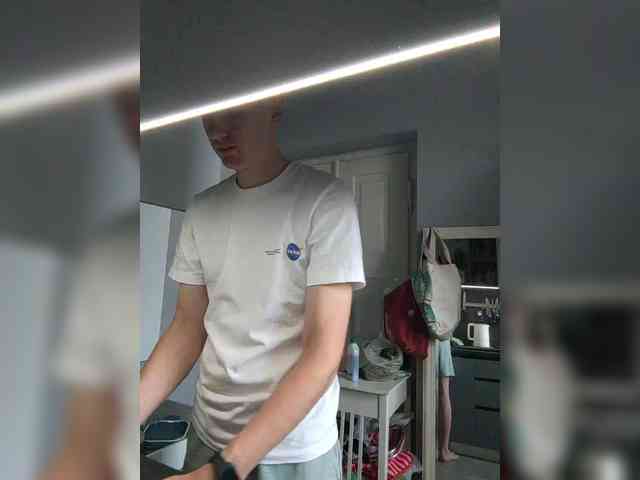 Lonelyboy0 Sex Cam Show