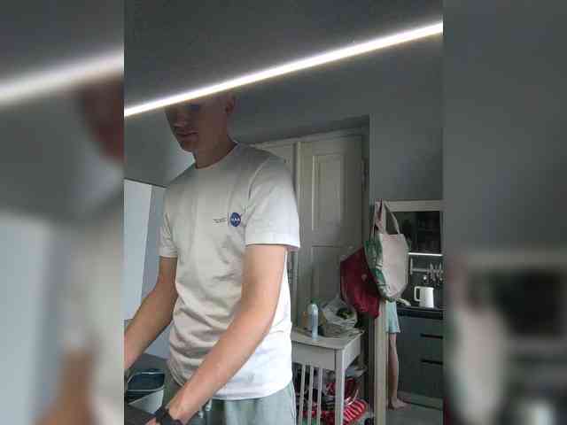 Lonelyboy0 Sex Cam Show
