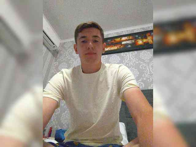 Lonelyboy0