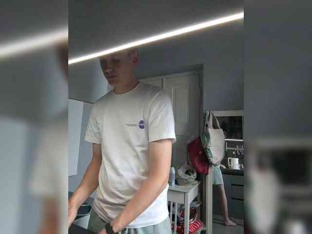 Lonelyboy0 Sex Cam Show