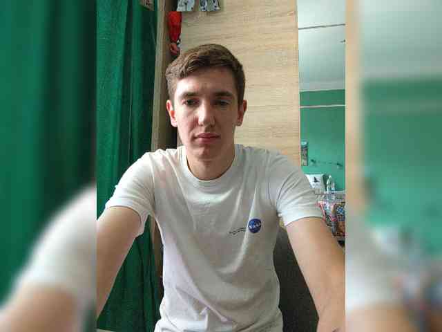 Lonelyboy0