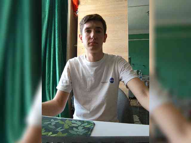 Lonelyboy0