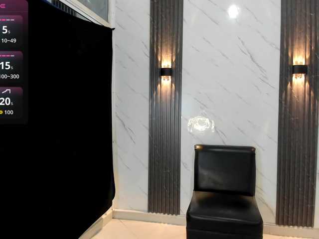 carameldesire0612's BongaCams show and profile