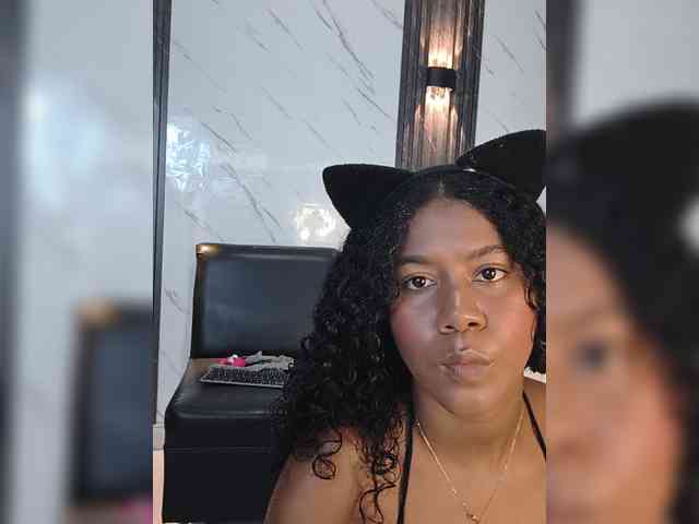carameldesire0612 webcam