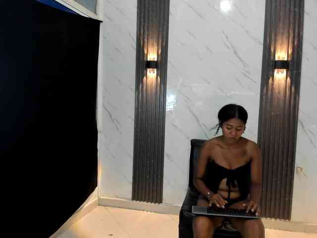 carameldesire0612 webcam